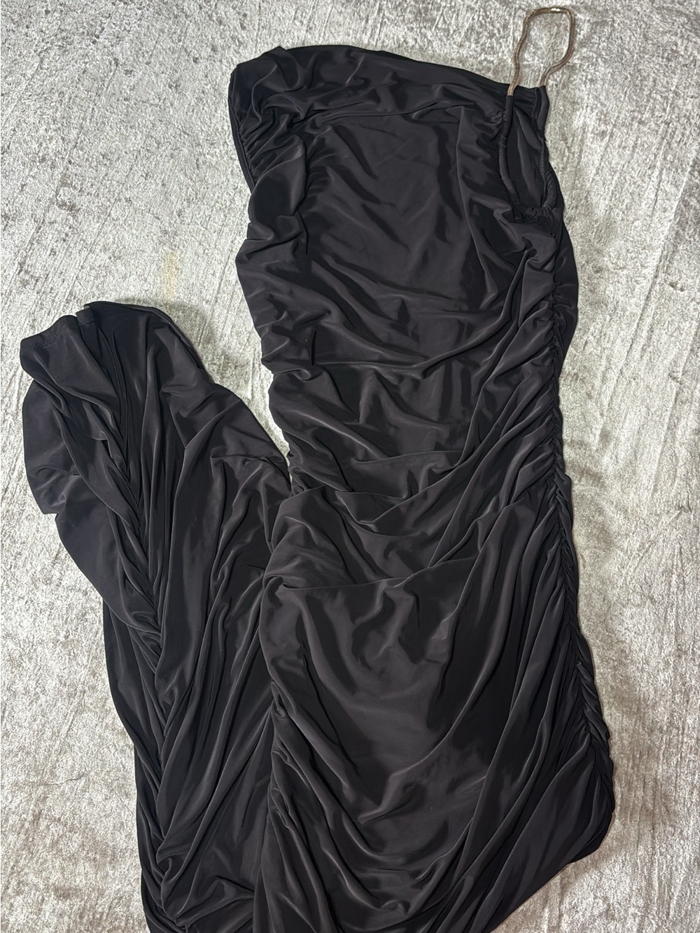 Elegant Black Ruched Women’s Dress
